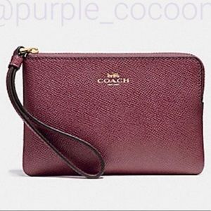Coach Corner Zip Wristlet